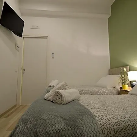 Just Sleep Bed & Breakfast 4*