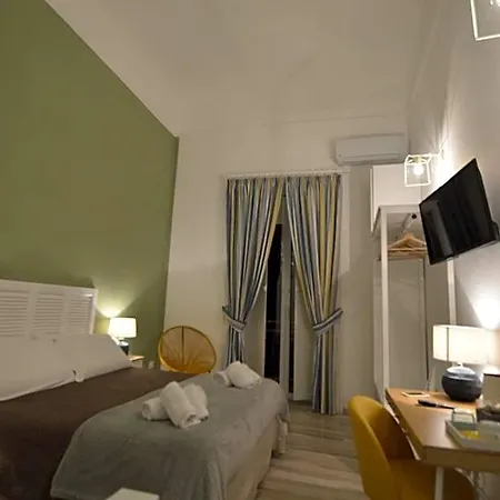 Bed & Breakfast Just Sleep Napoli
