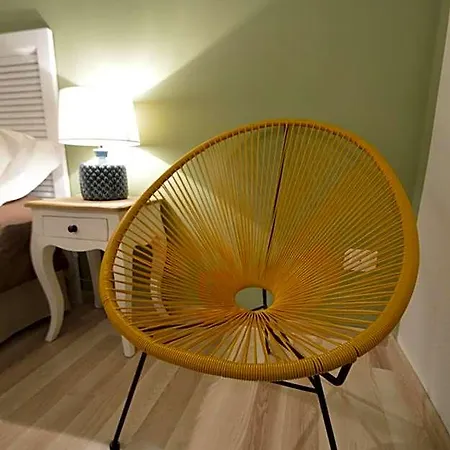 Alojamento de Acomodação e Pequeno-almoço Just Sleep 4*